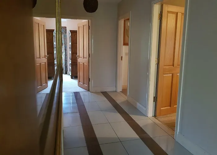 Ethan House Apartamento Killarney